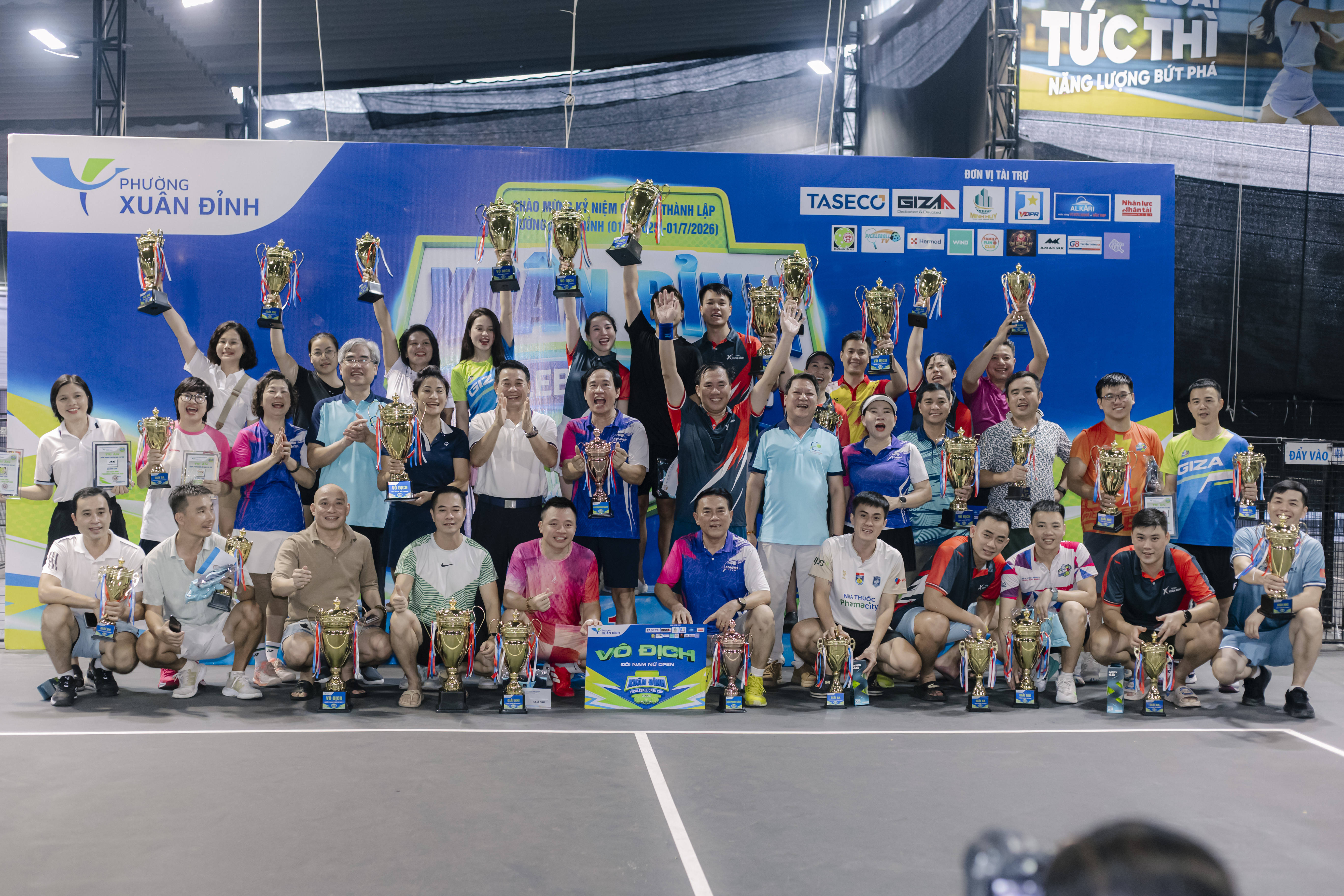 Giải pickleball mở rộng phường Xuân Đỉnh 2026: Khi lãnh đạo, nhà báo, chiến sĩ và doanh nhân cùng chung một sân đấu
