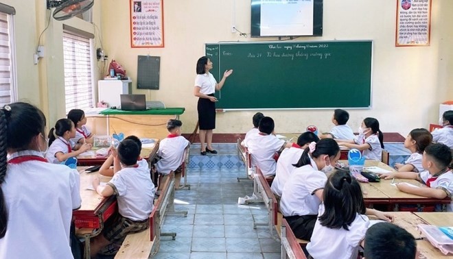 Hai mốc thời hạn xử lý cán bộ dôi dư sau sắp xếp trường học