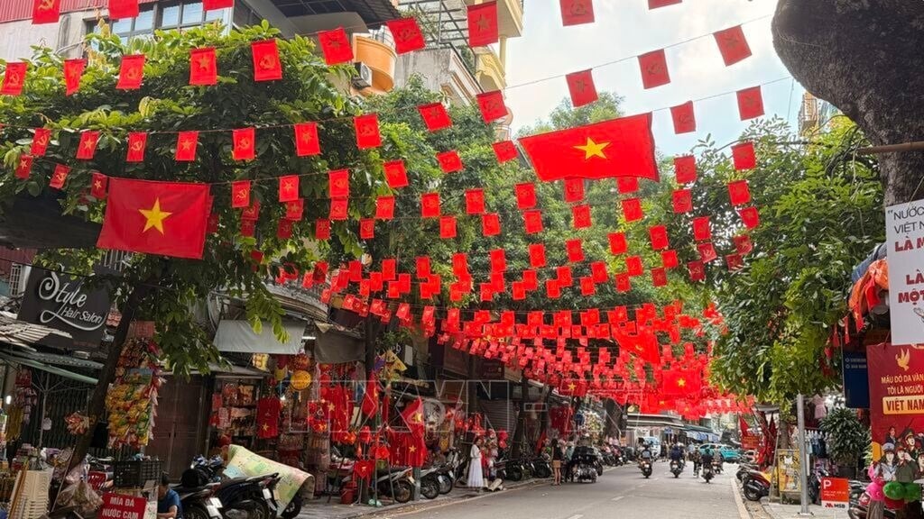 Lịch làm bù trước kỳ nghỉ Quốc khánh 5 ngày của cán bộ, công chức