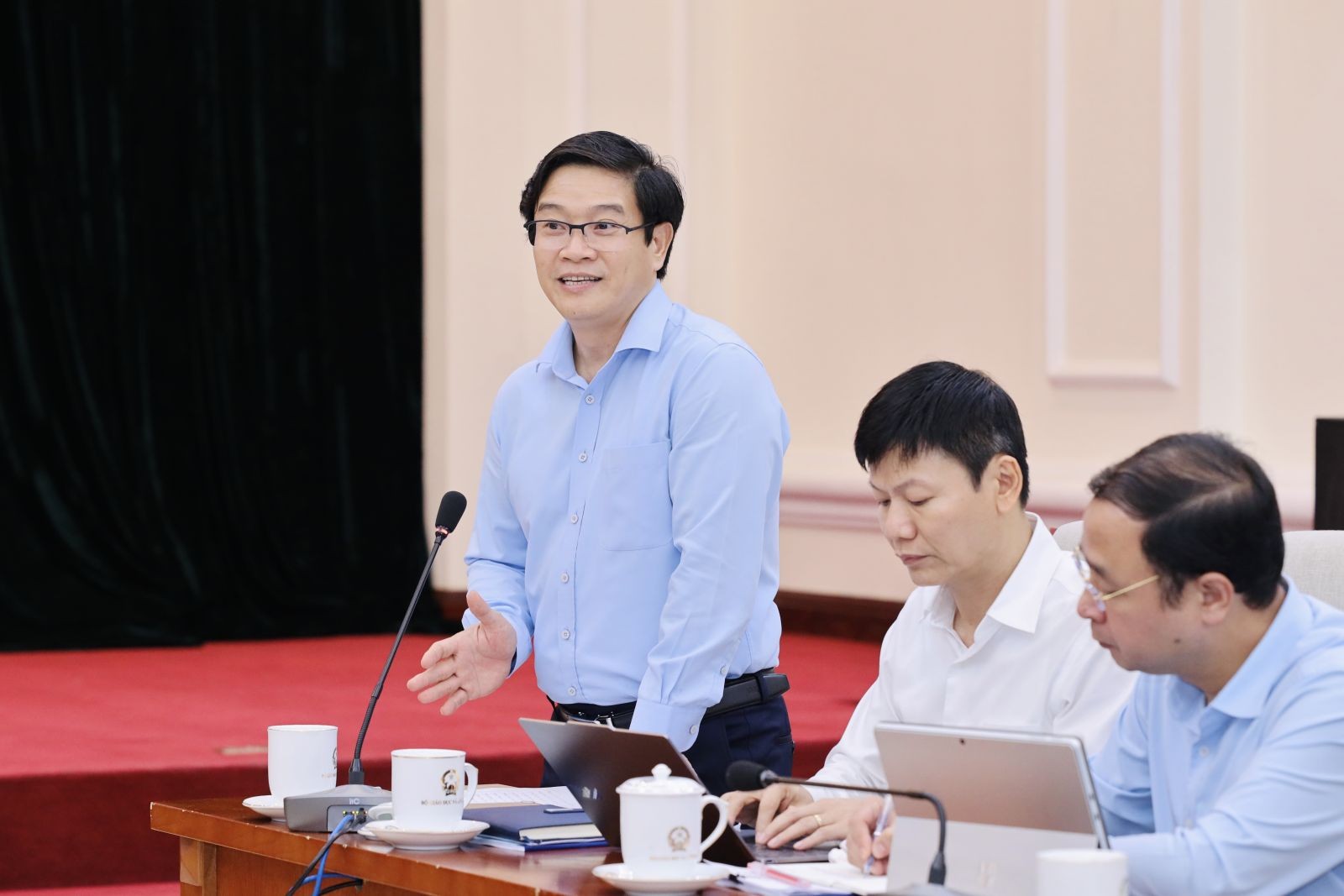 Dự kiến giảm hơn 17.000 đầu mối trường công, ưu tiên ổn định đội ngũ