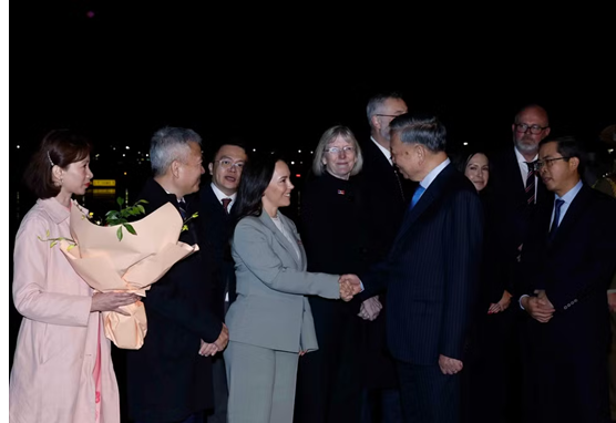 Tổng Bí thư, Chủ tịch nước Tô Lâm đến Sydney bắt đầu thăm cấp Nhà nước Liên bang Australia