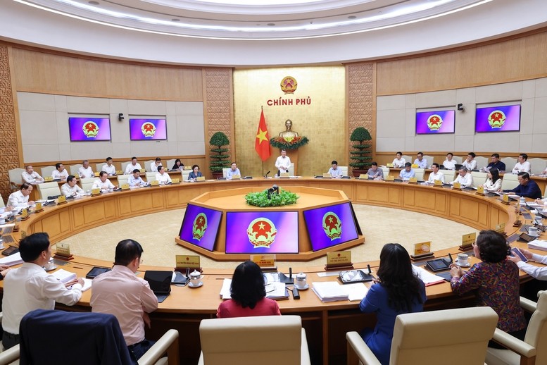 Đổi mới thi, kiểm tra và tuyển sinh theo hướng giảm áp lực, giảm chi phí