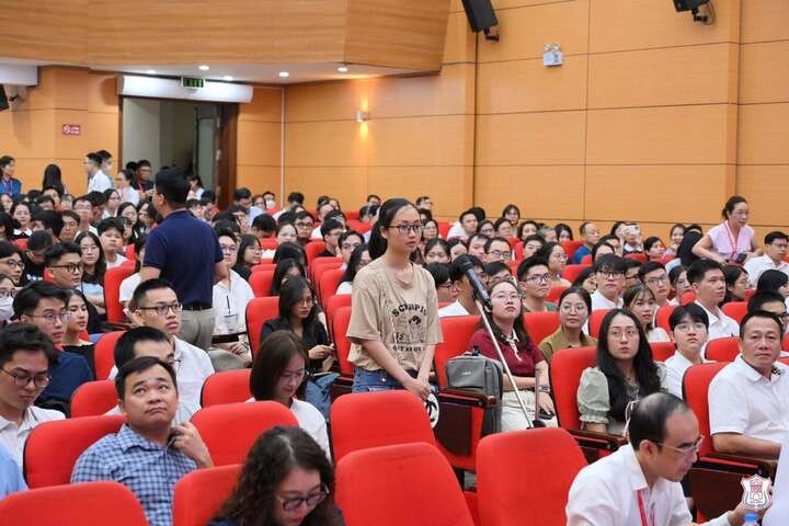 Điểm thi quyết định thứ tự chọn chuyên ngành bác sĩ nội trú