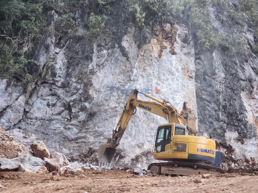 Xử phạt 35 triệu đồng đối với hành vi đổ thải sai quy định khi thi công đường 176B ở Tuyên Quang